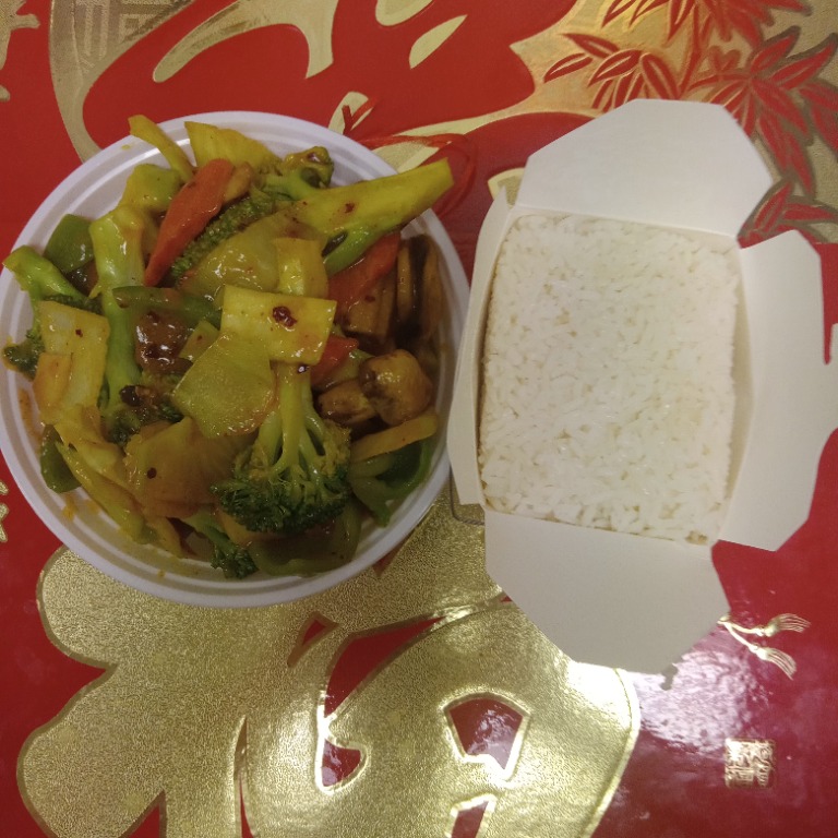 136. Mixed Vegetable w. Curry Sauce