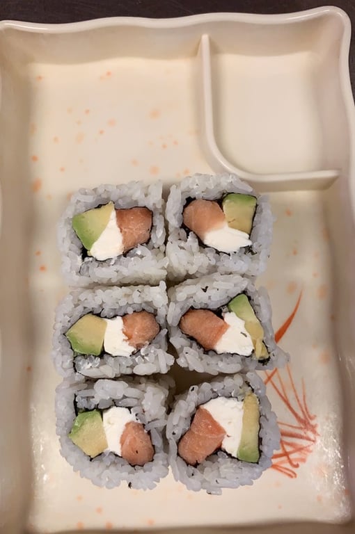 R10. Philly Roll
