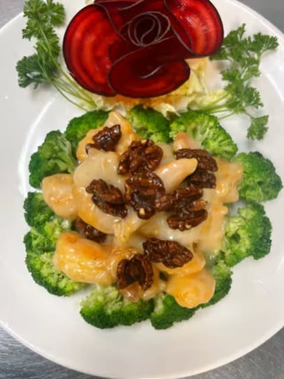 Shrimp with Walnuts 核桃虾