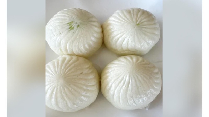 A09. Steamed Vegetable Bun (4)