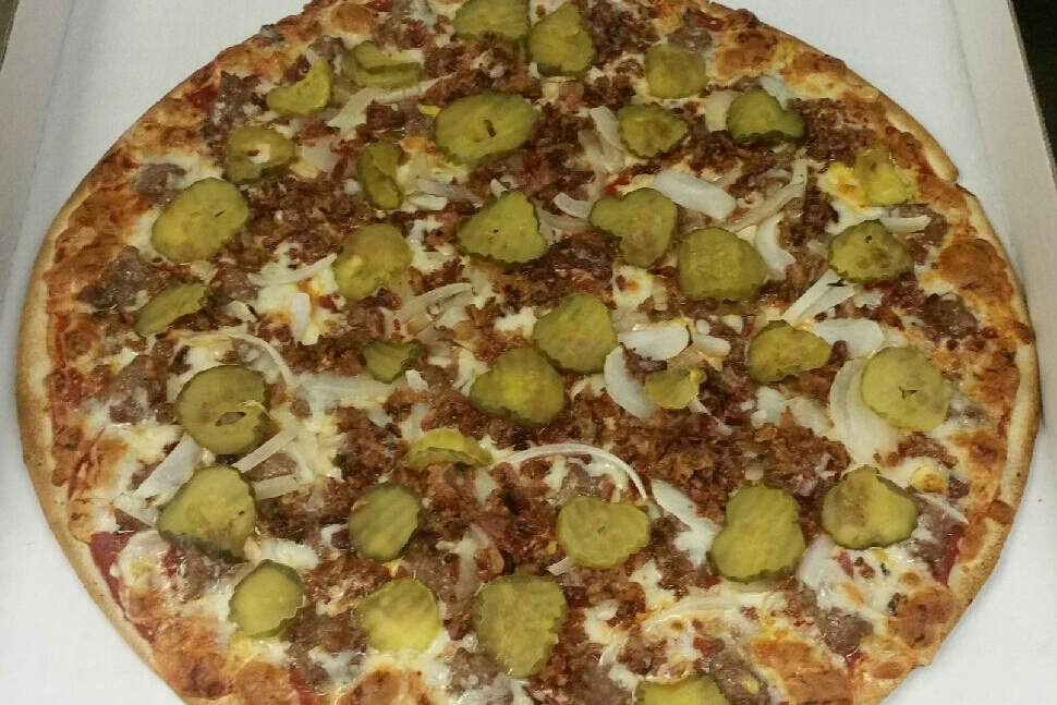 Elicias Cheeseburger Pizza