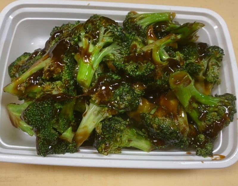 炒芥兰 Sauteed Broccoli