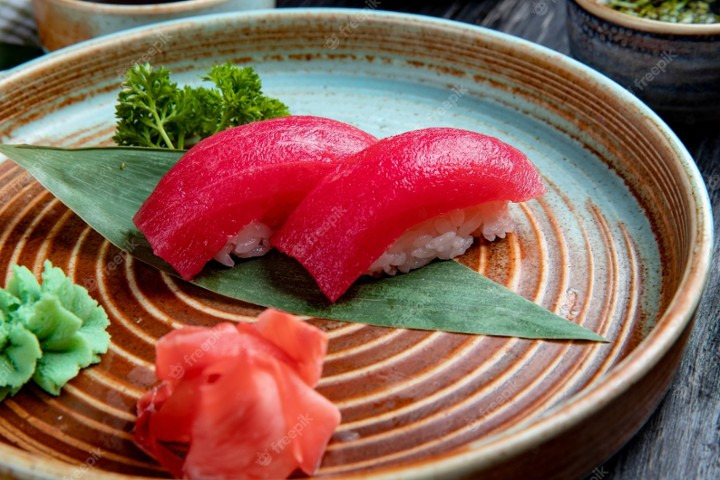 Nigiri (2 Pcs)
