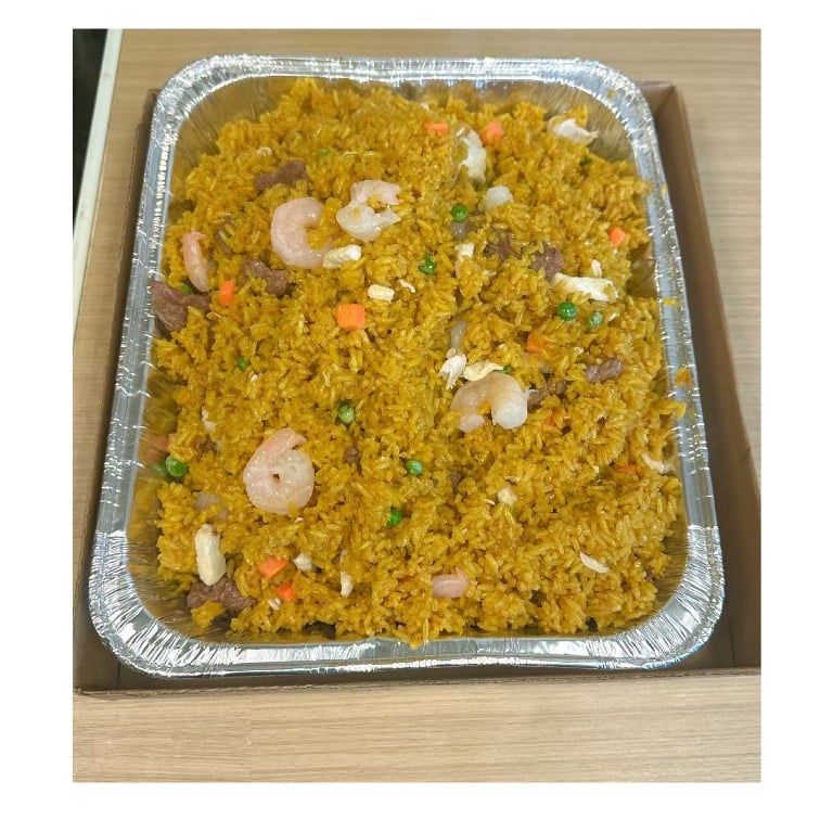 House Special Fried Rice Party Tray 本楼炒饭派对盘