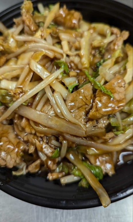 Beef Chow Mein 牛炒面