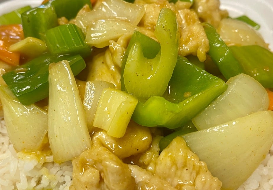 Curry Chicken w/ Rice Image
