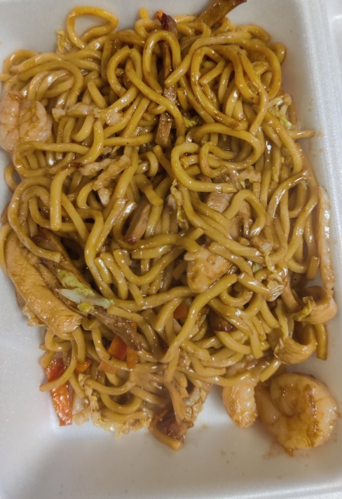 34. House Special Lo Mein