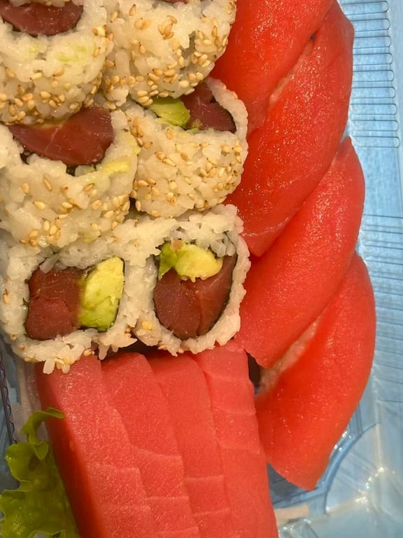 Tuna Lover (16 pcs)