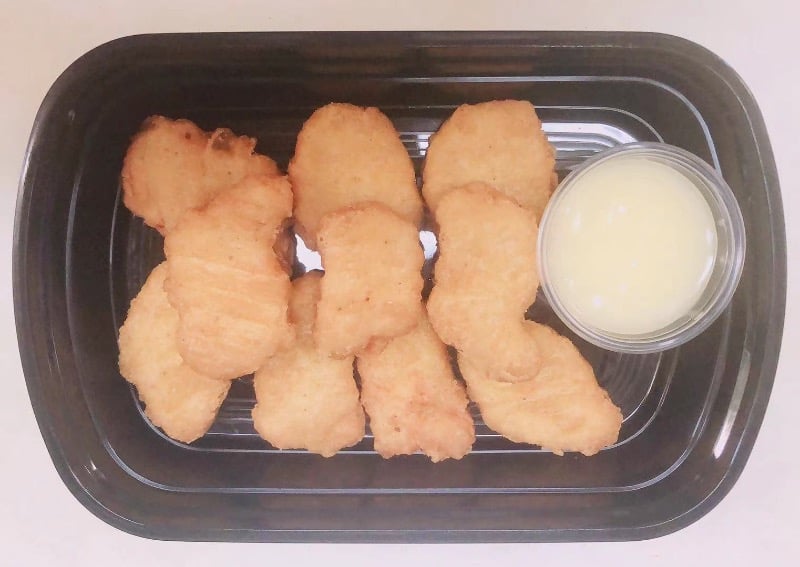 7. 鸡块 Chicken Nuggets (10)