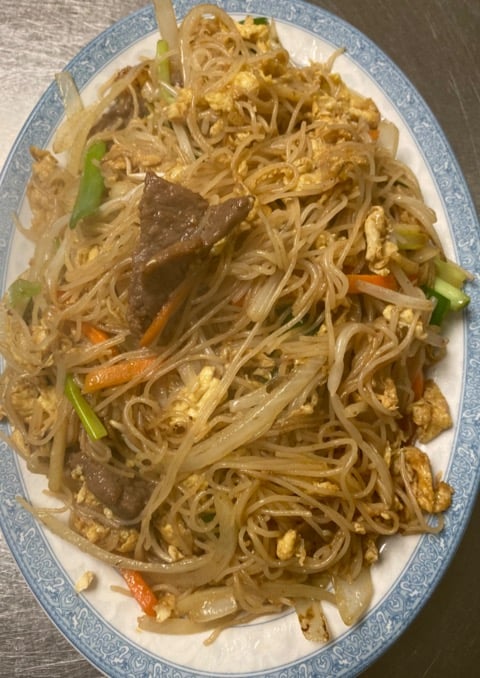 97. Beef Chow Fun