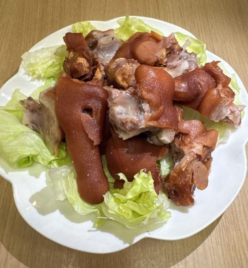 Feet Seasoned w. Soy Sauce