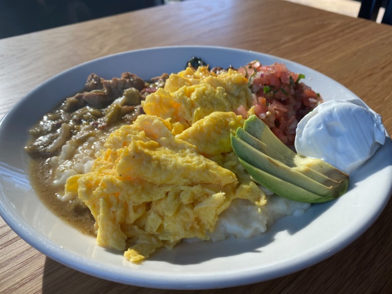 PORK GREEN CHILI AND GRITS Image