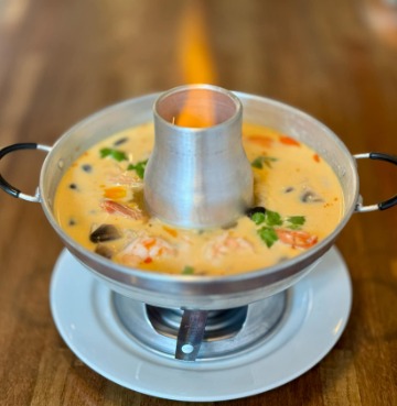 Tom Kha Soup ( Large )