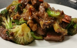L6. Brown Sauce with Broccoli Lunch  炒芥兰