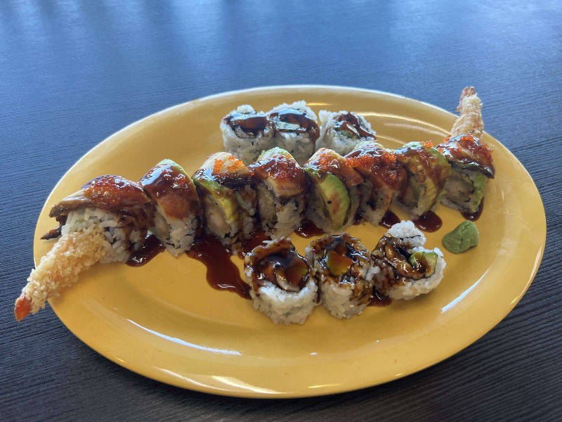 M8. Alligator Maki
