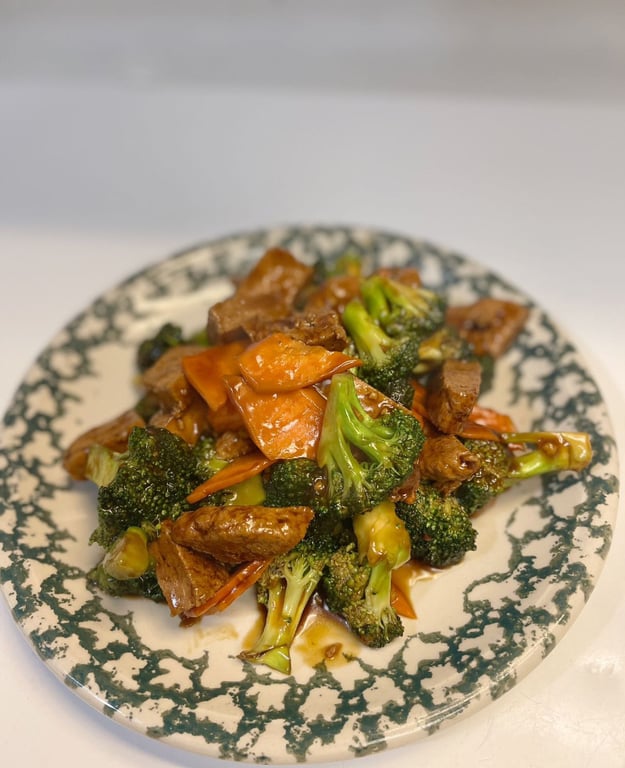 Vegetarian Beef with Broccoli