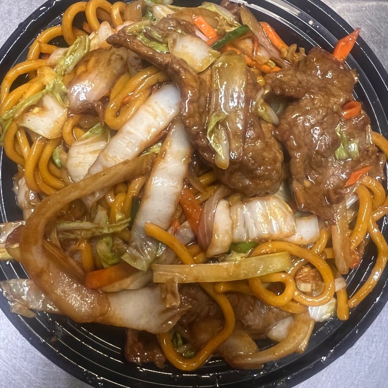 M 5. Beef Lo Mein