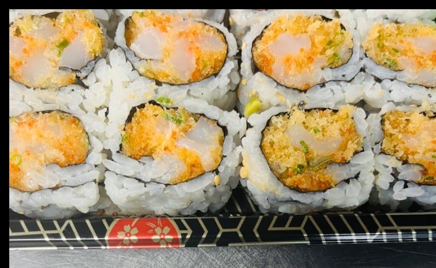 Spicy Scallop Roll