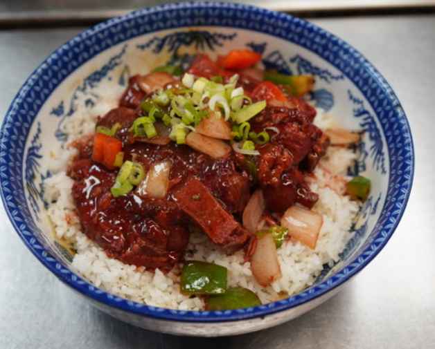 Braised Pork Ribs Rice Bowl<br>红烧排骨盖饭