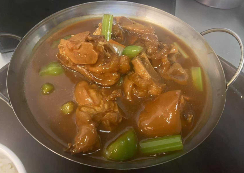 Braised Pork Legs 红烧猪蹄
