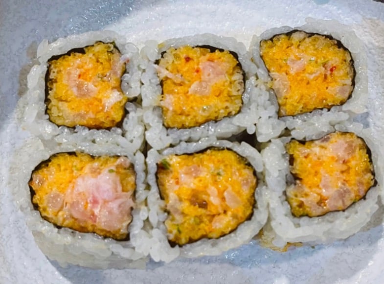 Spicy Yellowtail Roll