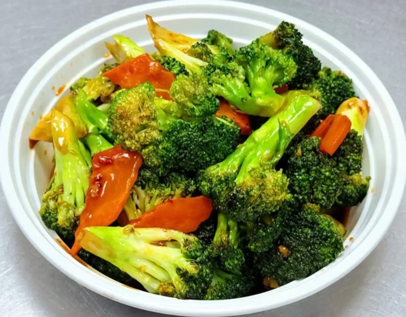 72. Broccoli with Garlic Sauce