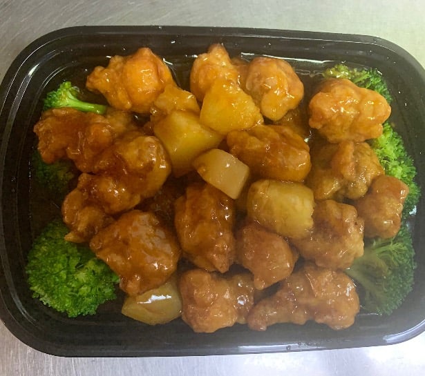 菠萝鸡<br>  Pineapple Chicken