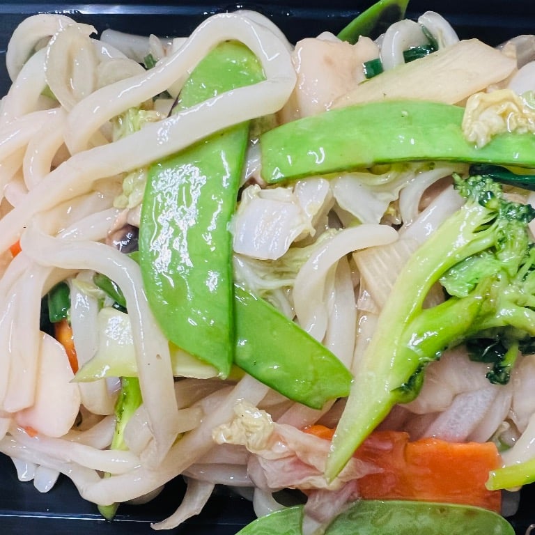 Y2. 菜炒乌冬<br>Vegetable Yaki Udon