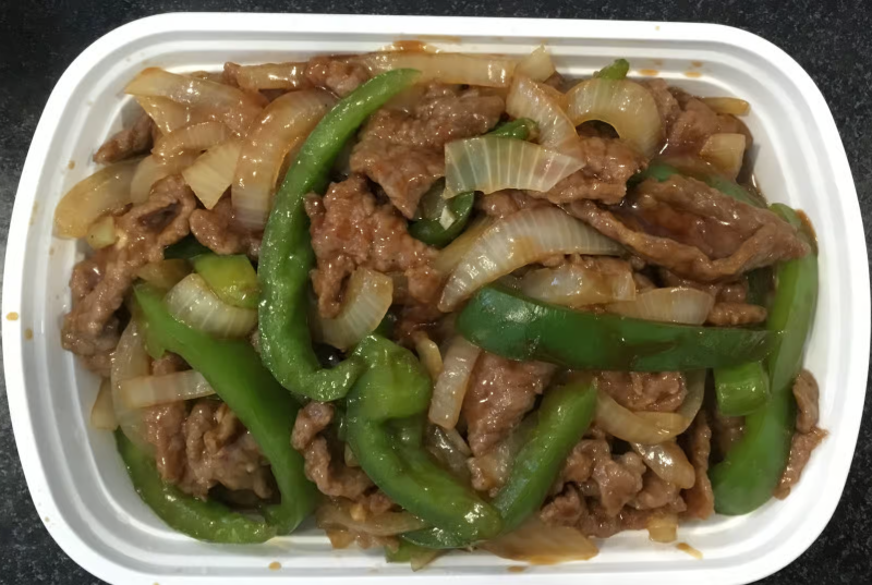 L22. Pepper Steak w. Onion