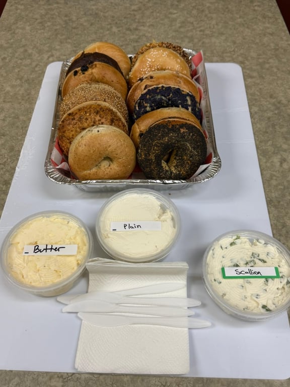 One Dozen Bagel Tray