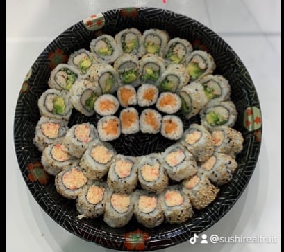 A1. 40 Pcs Sushi Rolls