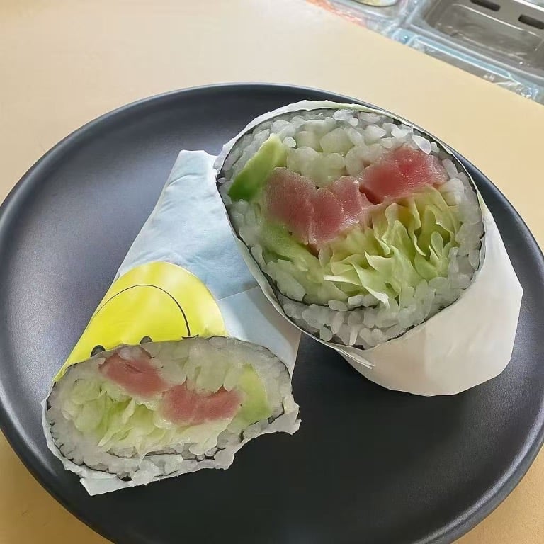 Tuna Buritto 金枪鱼大卷