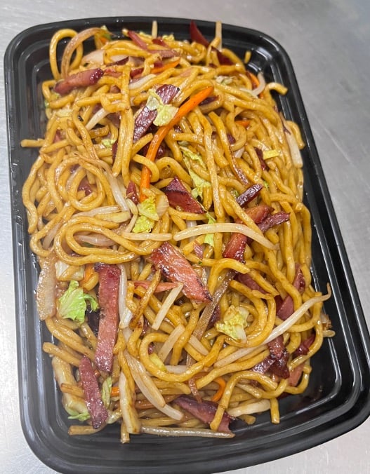 L5. Roast Pork Lo Mein