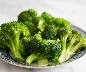 1 Broccoli (3 pcs)
