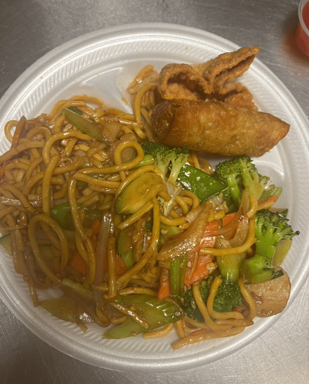 L 2. 菜捞面午 Vegetable Lo Mein