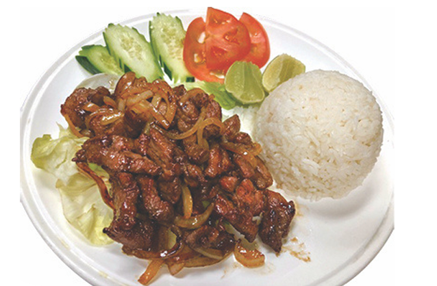 C6. French Style Diced Beef Tenderloin w. Steamed Rice