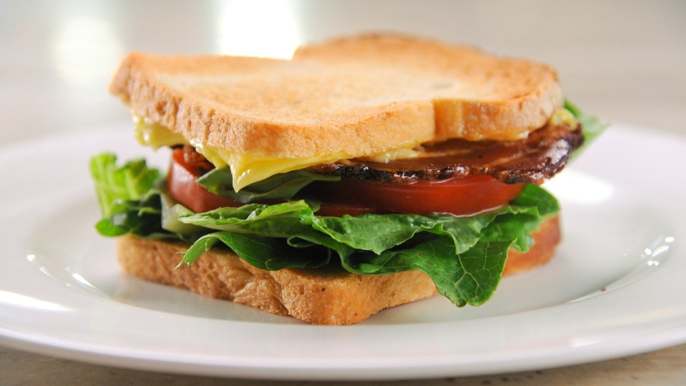 BLT w/ Mayo Sandwich Image