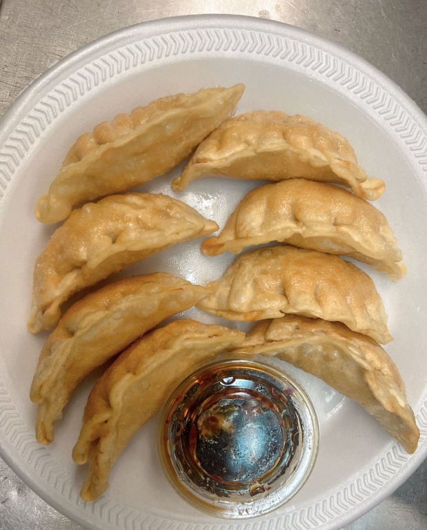 13. Fried Dumplings (8) 锅贴