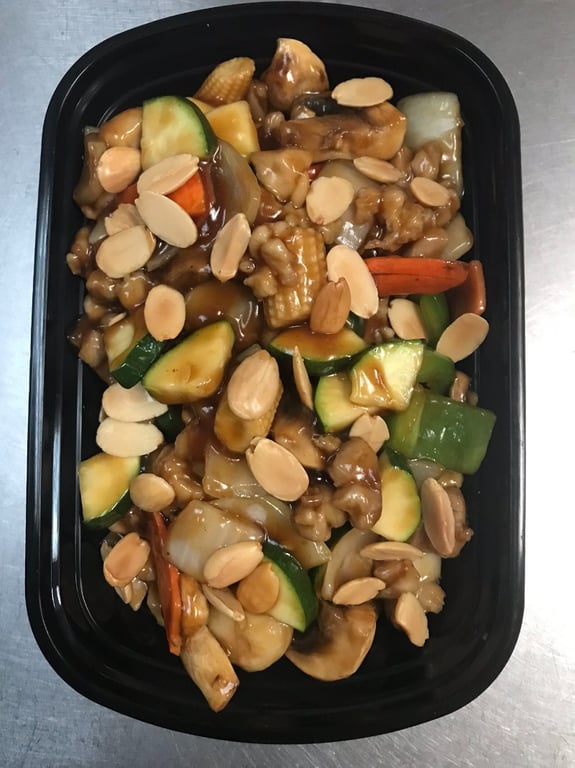 C15. Almond Chicken 杏仁鸡