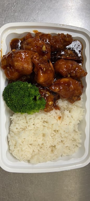 L 5. 左宗棠鸡 General Tso's Chicken