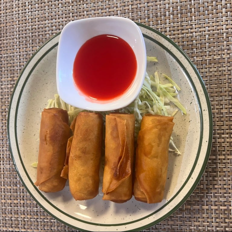 A2. 炸春卷 Egg Rolls