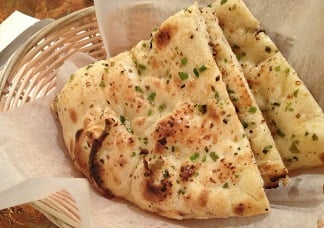 Garlic Naan Image