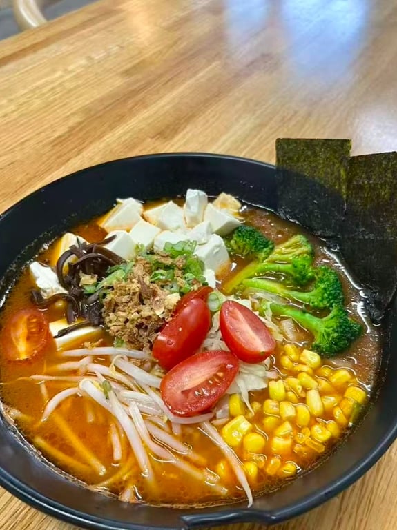 Vegetarian Tomato Ramen