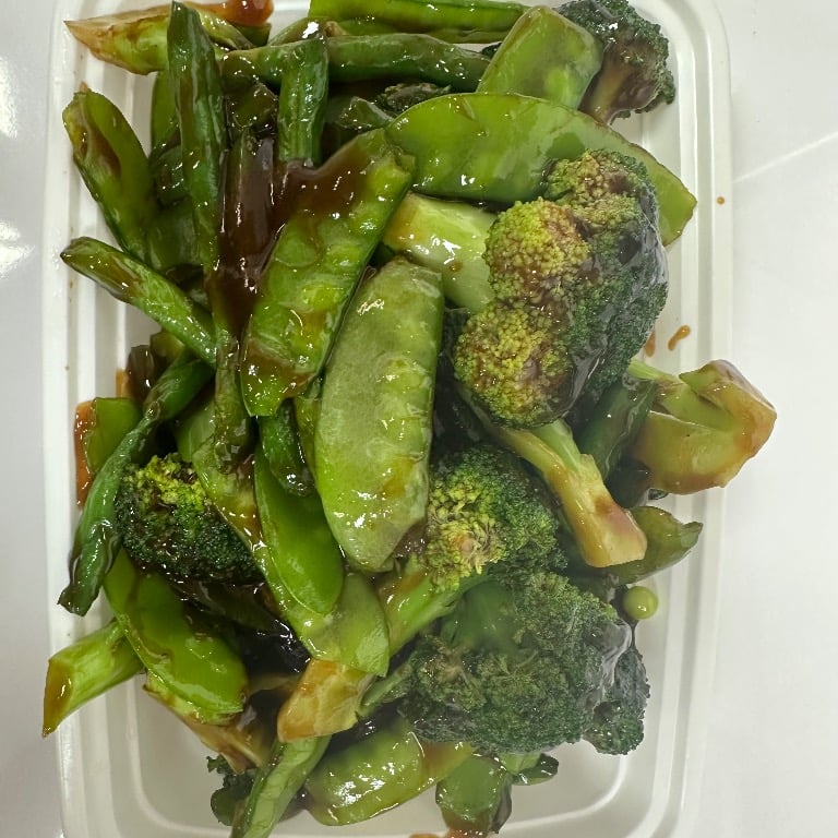705. Broccoli w. Snow Peas & String Beans