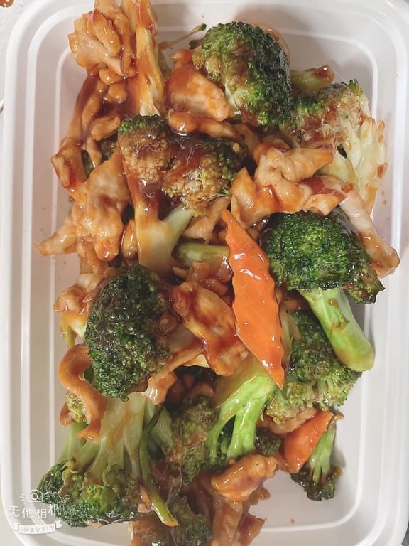 40. Chicken with Broccoli 芥兰鸡