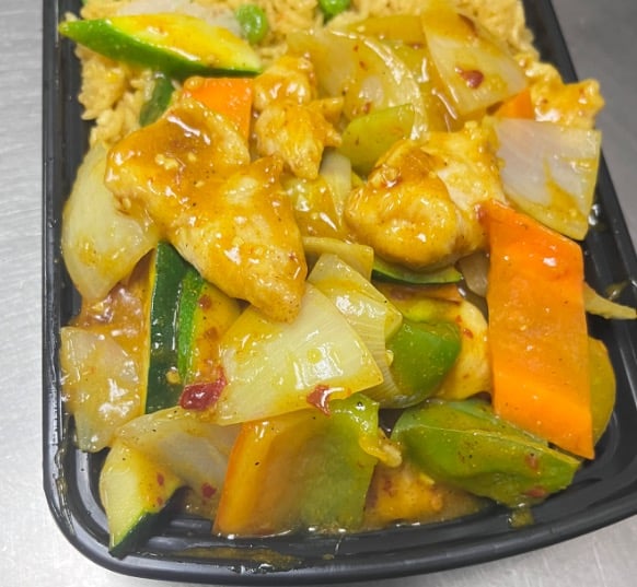 L20. Curry Chicken w. Onions