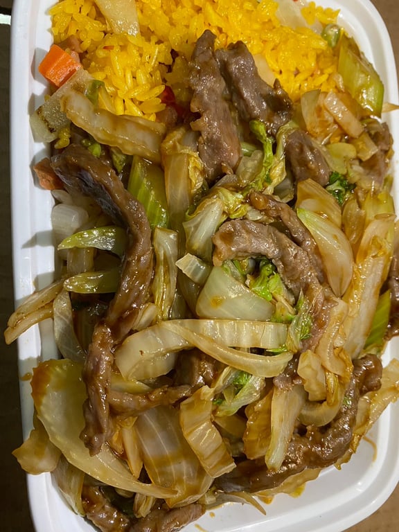 C2. Beef Chow Mein