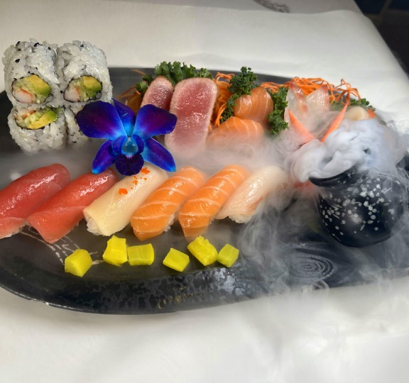 Sushi & Sashimi Combo (Lunch)