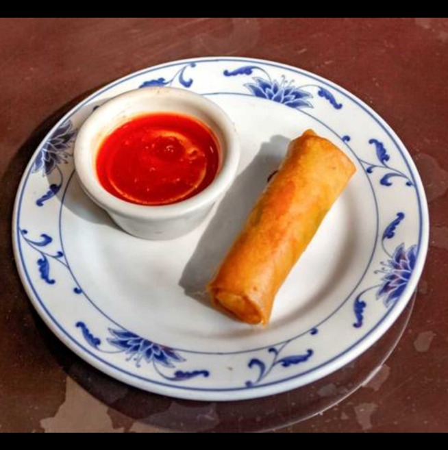 Beef Egg Roll (1piece)