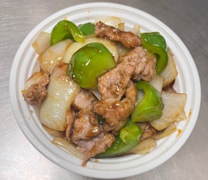 L25. Pepper Steak w. Onion